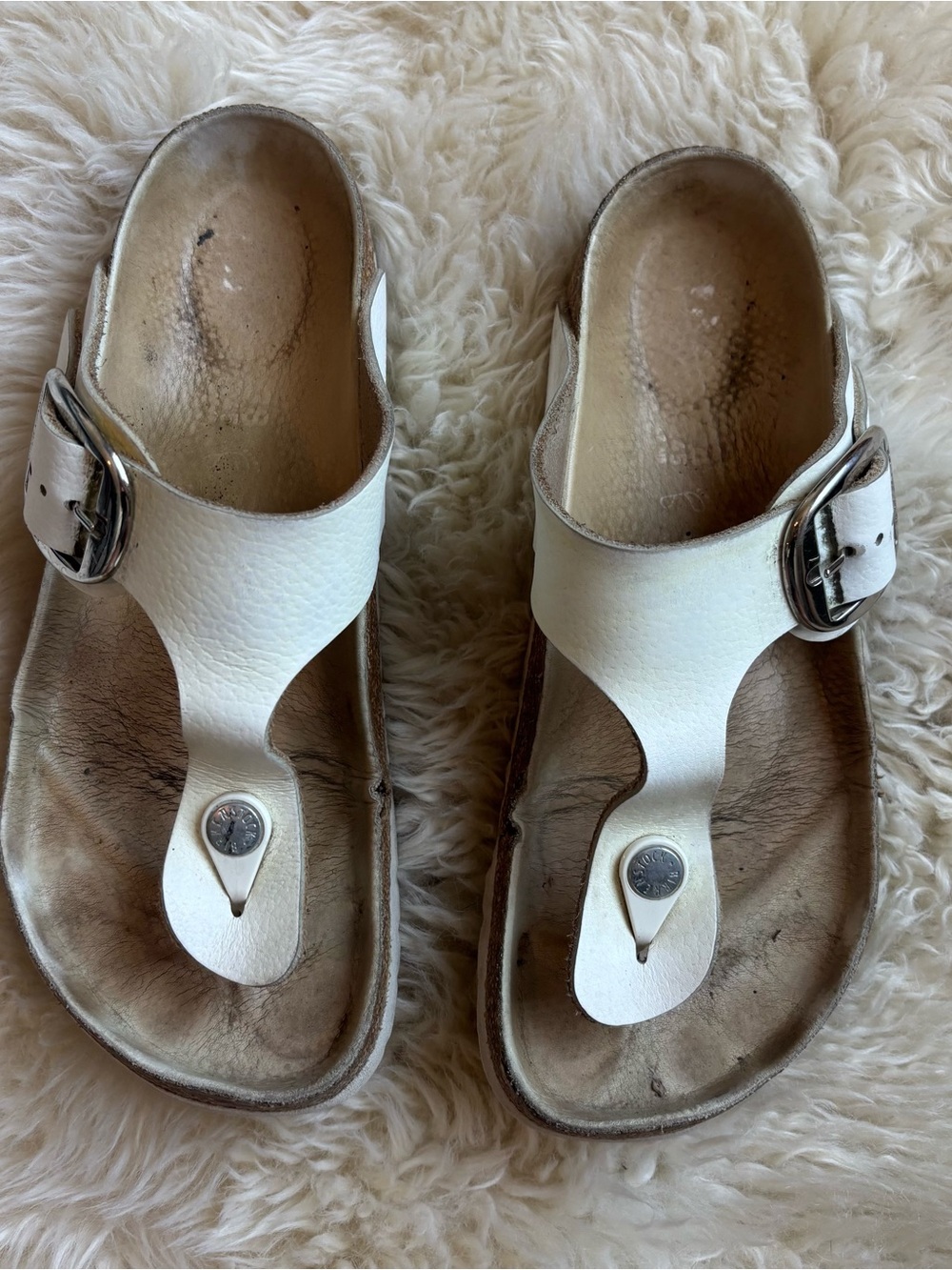 Birkenstock White Gizeh Big Buckle size 38